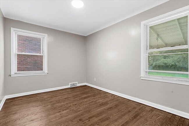 Building Photo - 18760 Faust Ave