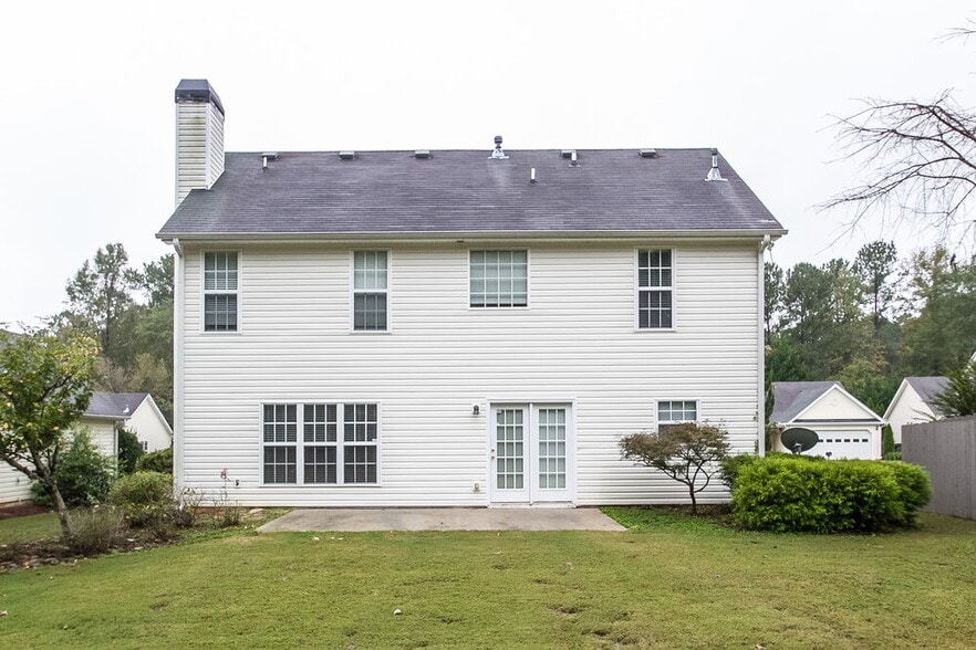 Building Photo - 145 Alessie Dr