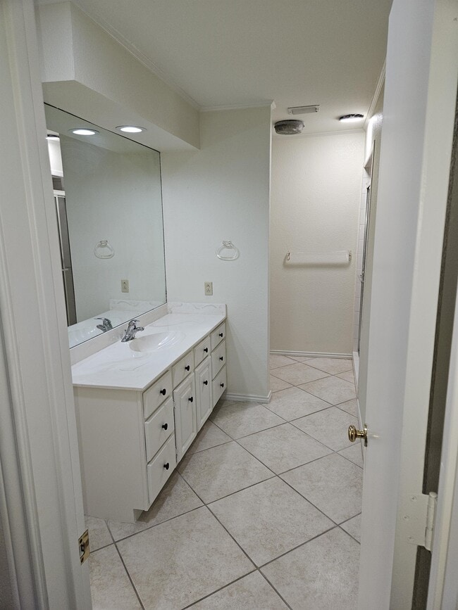 Building Photo - 5113 Ashdown Pl