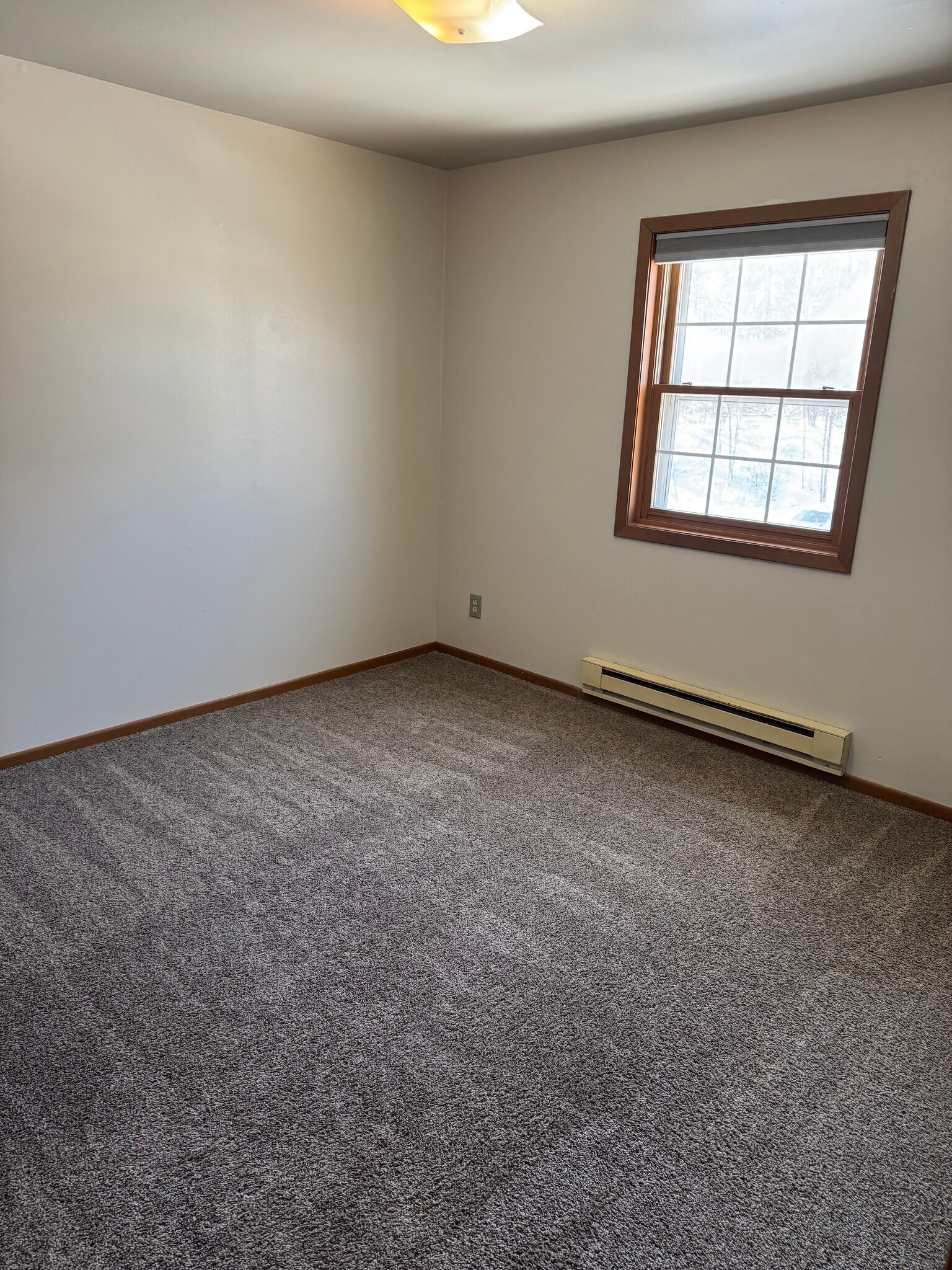 Bedroom - 930 Iowa Ave