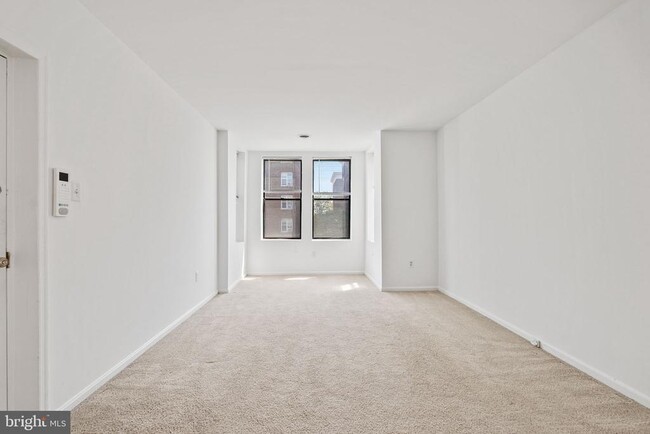 Building Photo - 2514 13th St NW