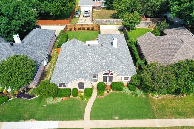 Building Photo - 4305 Durango Ln