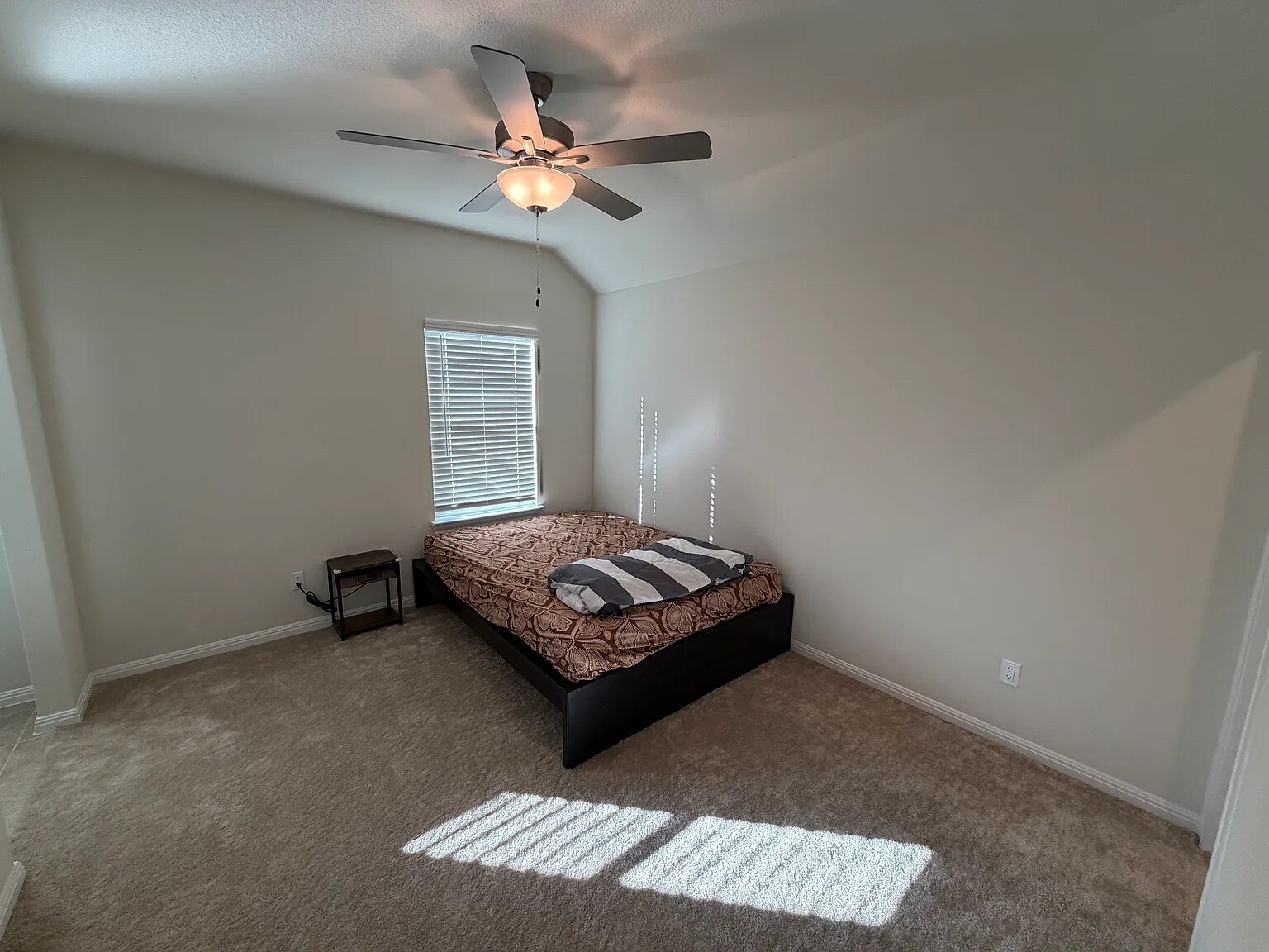 Building Photo - Room in House on Regatta Trl