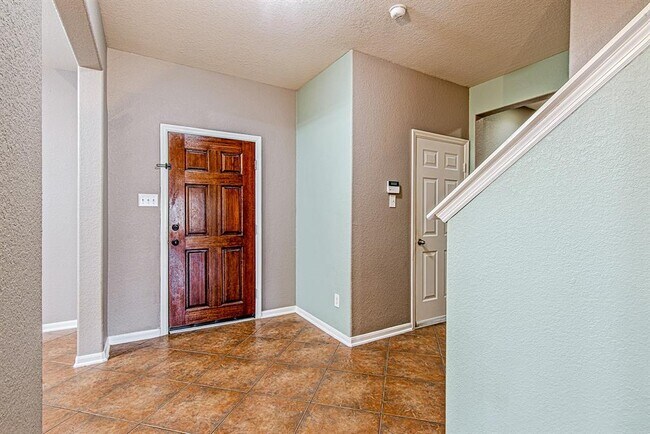 Building Photo - 7507 Trail Hollow
