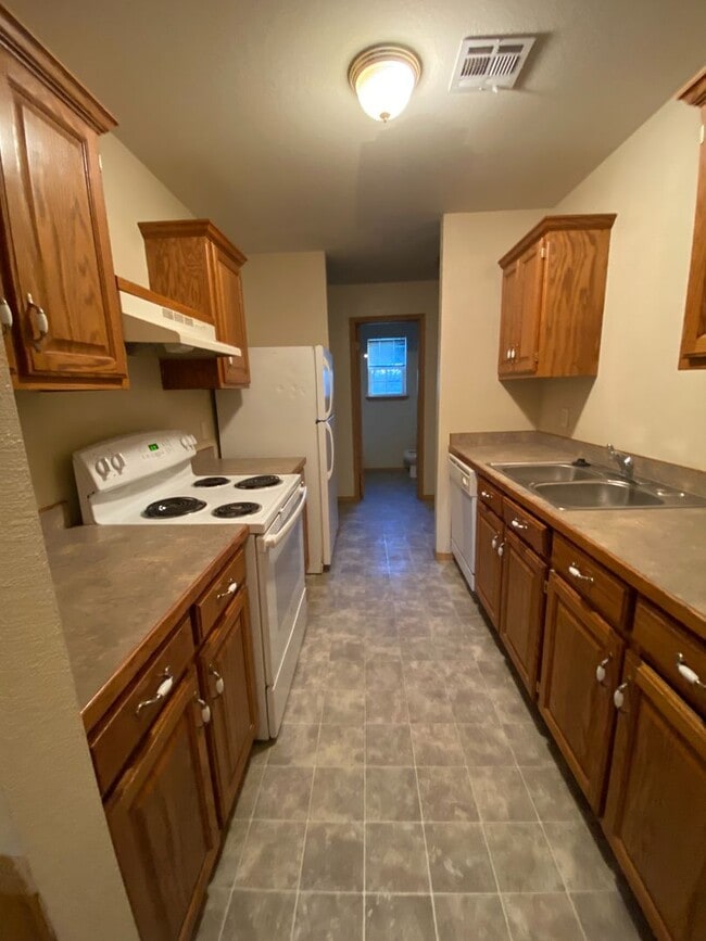 Building Photo - 4557 E. Zora, Apt D