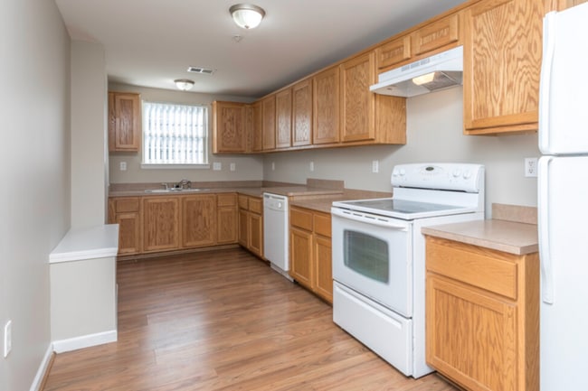 Building Photo - 14206 Webster Dr