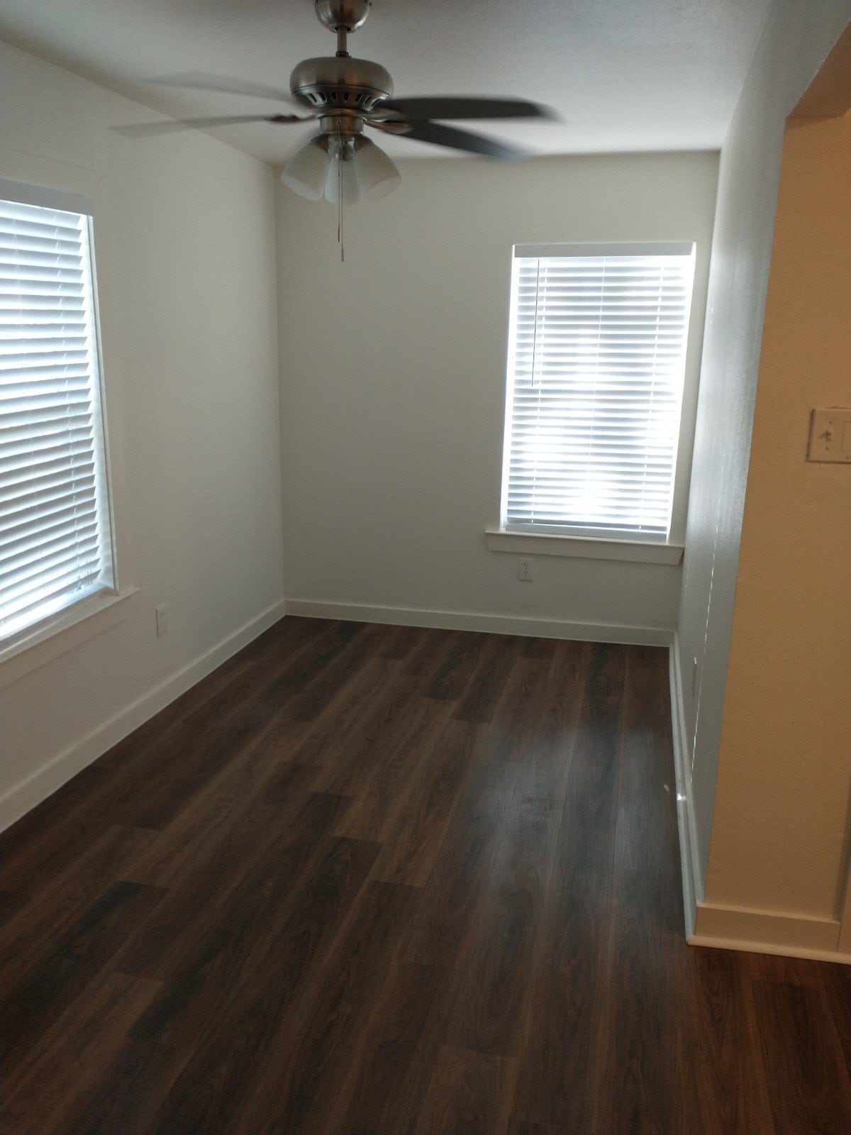 Building Photo - 614 Barberry St