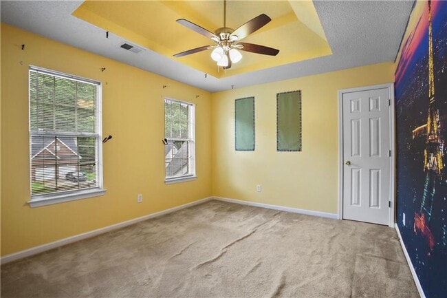 Building Photo - 2224 Eagles Nest Cir