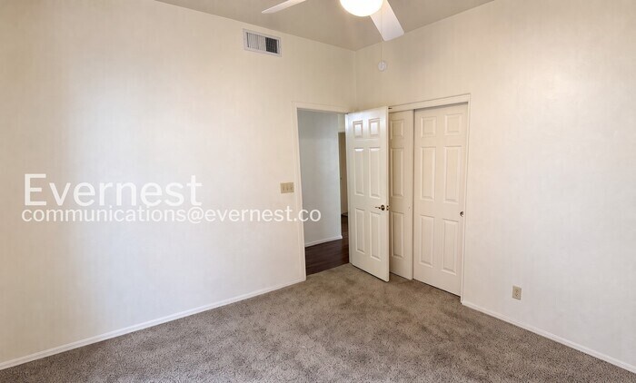 Building Photo - 931 W Antelope Creek Way