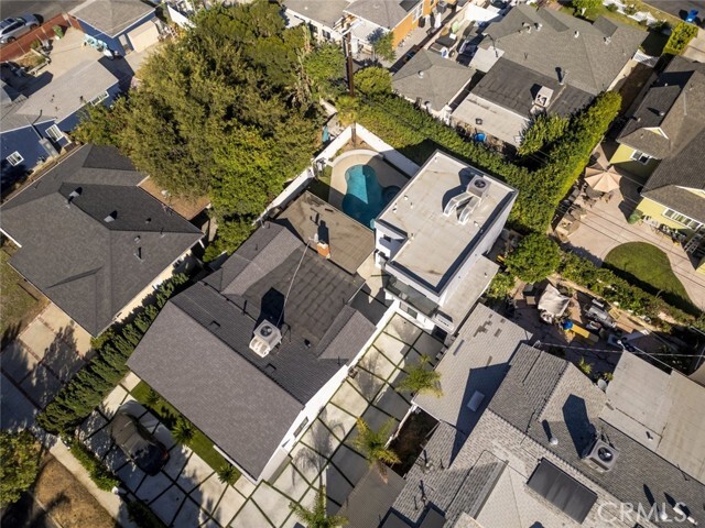 Building Photo - 13747 Bracken St