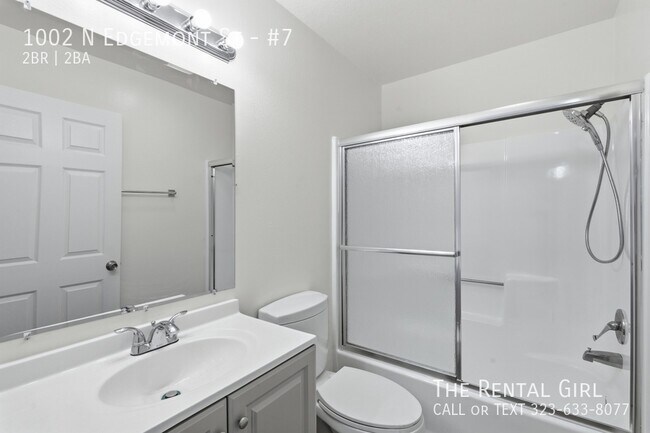 Building Photo - 1002 N Edgemont St