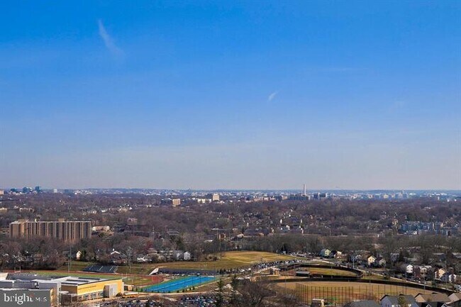 Building Photo - 3701 S George Mason Dr