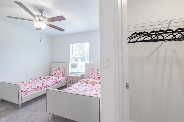 Building Photo - 5084 Capri Harbor Dr