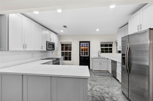 Building Photo - 3714 Eagle St