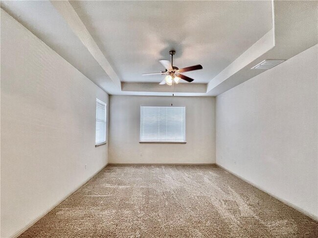 Building Photo - 18301 Calasetta Dr
