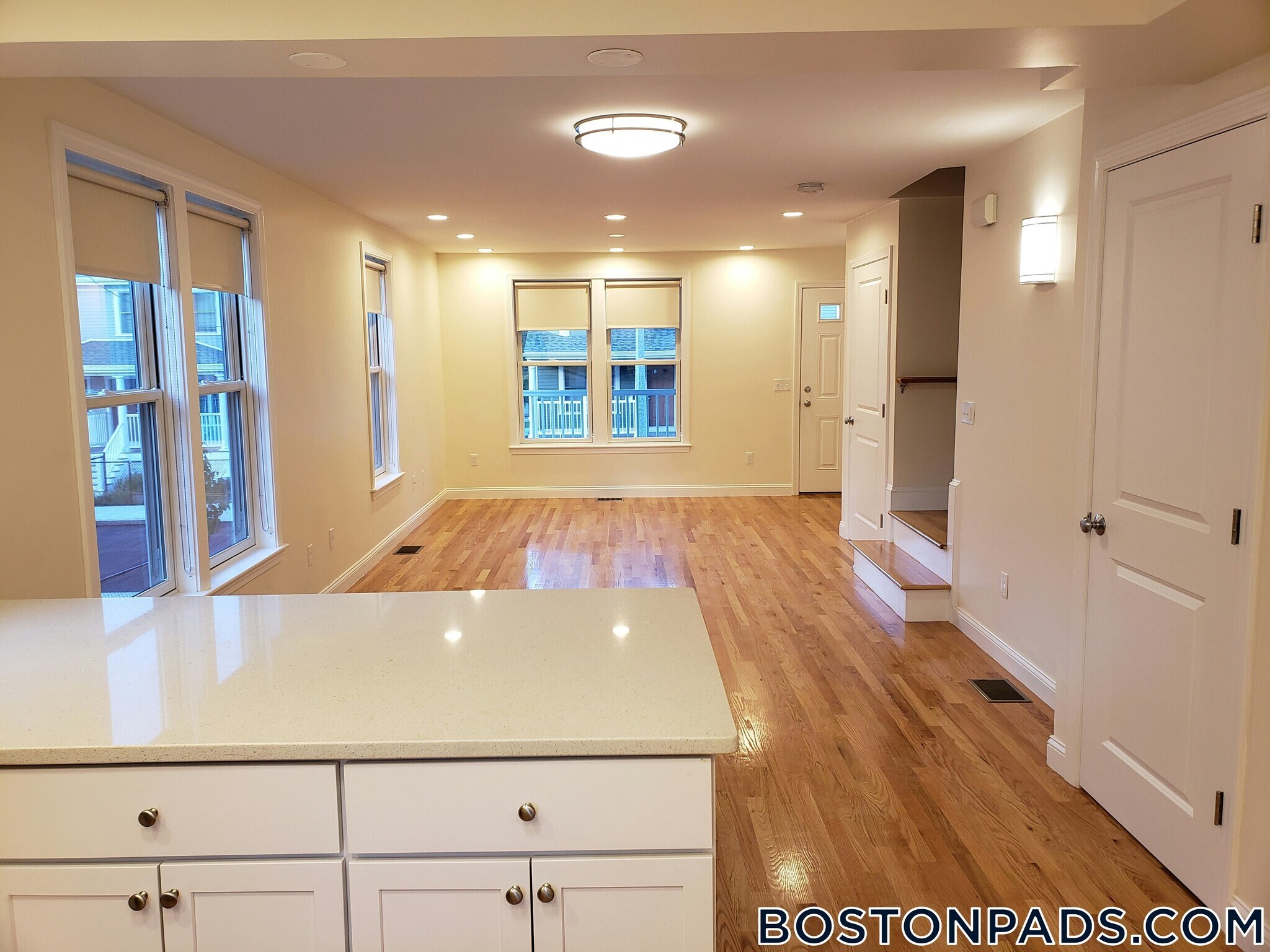 Building Photo - 96 Waumbeck St