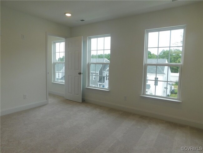 Building Photo - 7004 Leire Ln