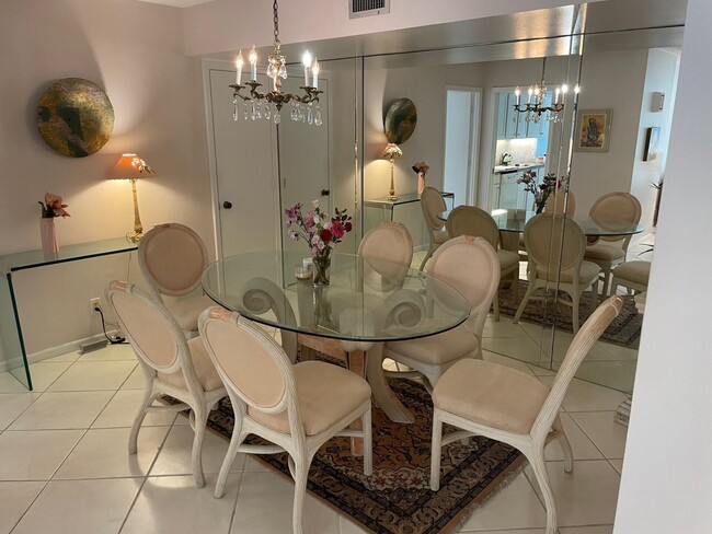 Building Photo - 3400 N Ocean Dr