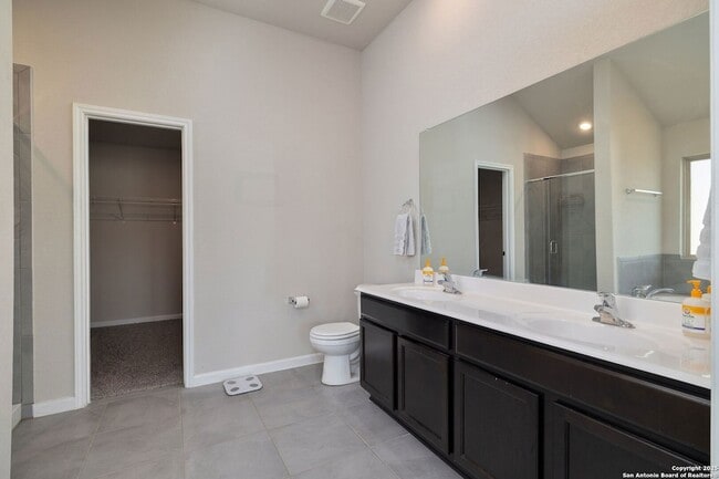 Building Photo - 7043 Diamond Vly