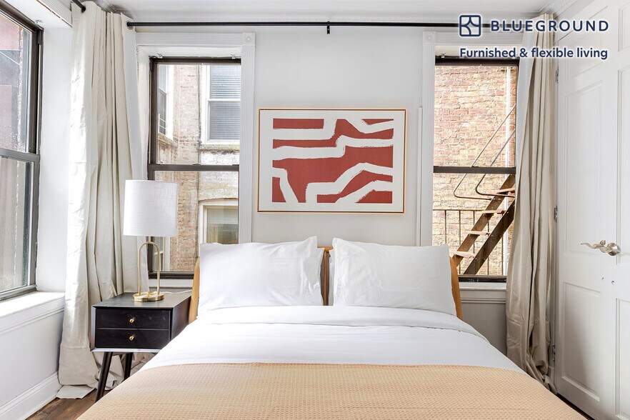 Building Photo - 110 Bedford St