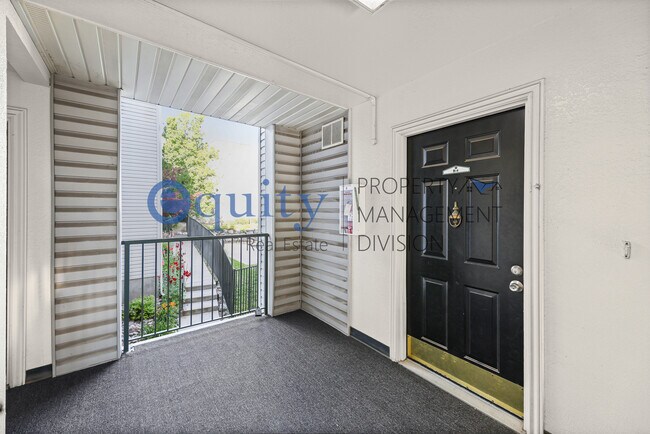 Building Photo - 537 S 900 E