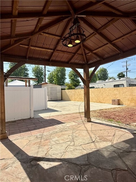 Building Photo - 6517 White Oak Ave