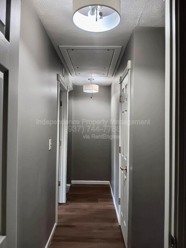 Building Photo - 1173 Navaho Dr