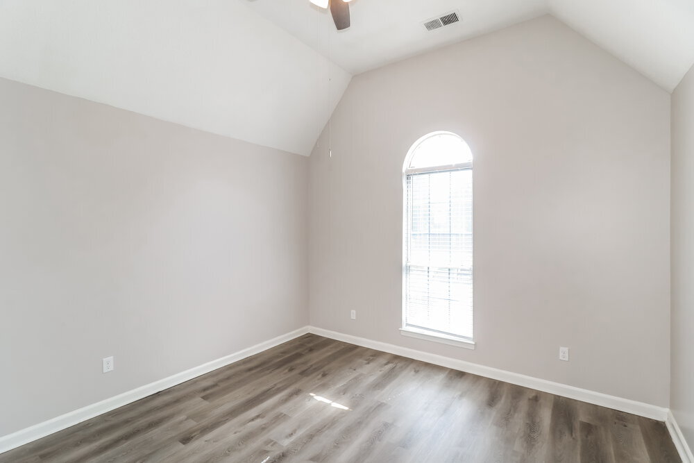 Building Photo - 2848 Pinnacle Dr