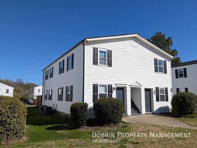 Building Photo - 1603 Hickory St
