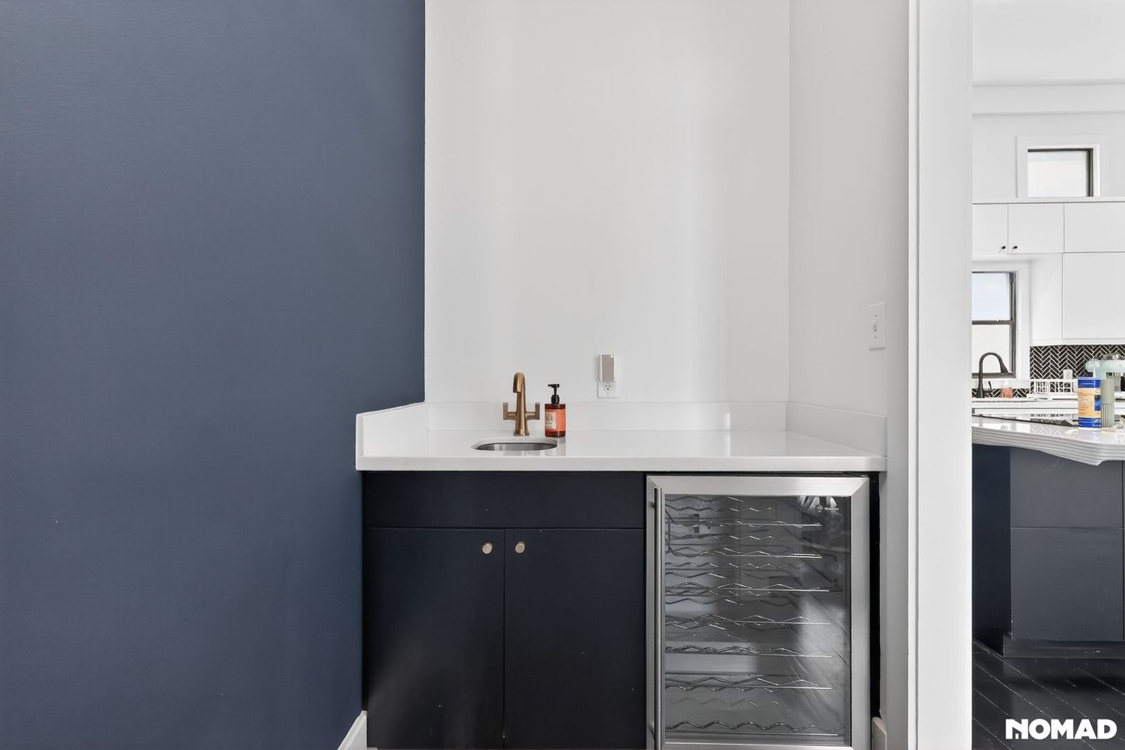 Building Photo - 2225 Hopkins St