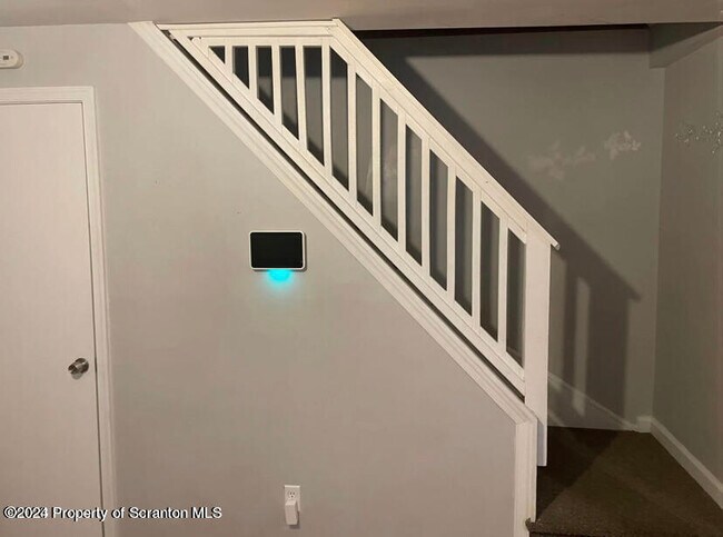 Building Photo - 412 Scott St