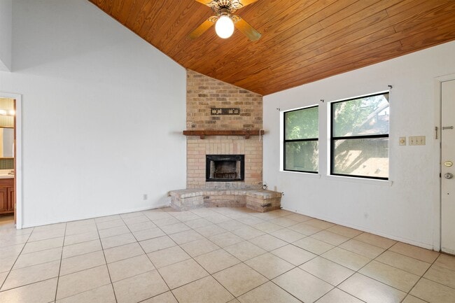 Building Photo - 109 Joe Rice Dr