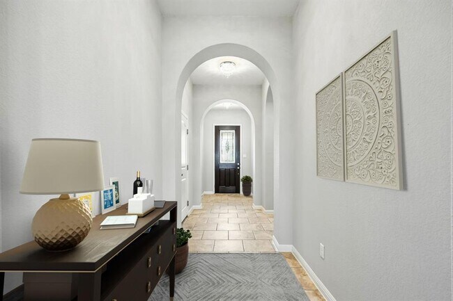 Building Photo - 140 W Highfield St