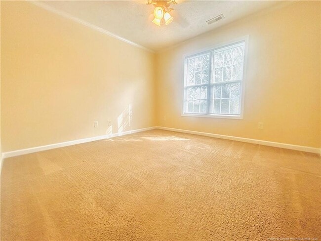 Building Photo - 3332 Kenmont Ln