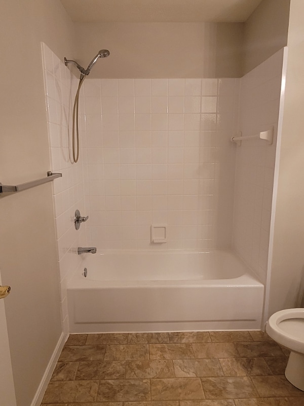 Building Photo - 9820 Legends Creek Dr