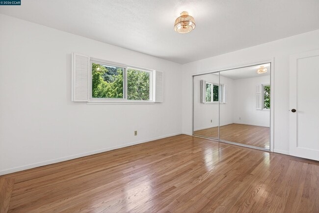 Building Photo - 39 Donna Maria Way