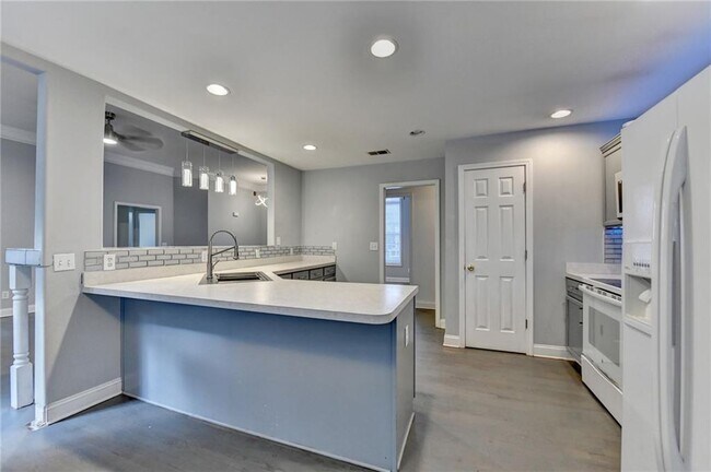 Building Photo - 938 Mulberry Fields Cove NE