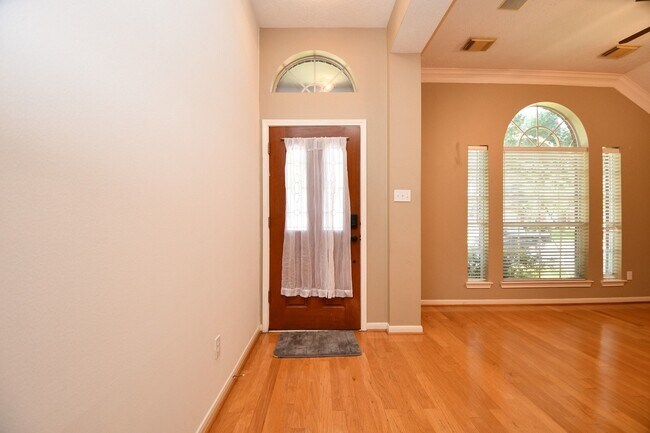 Building Photo - 1215 Wood Haven Ct