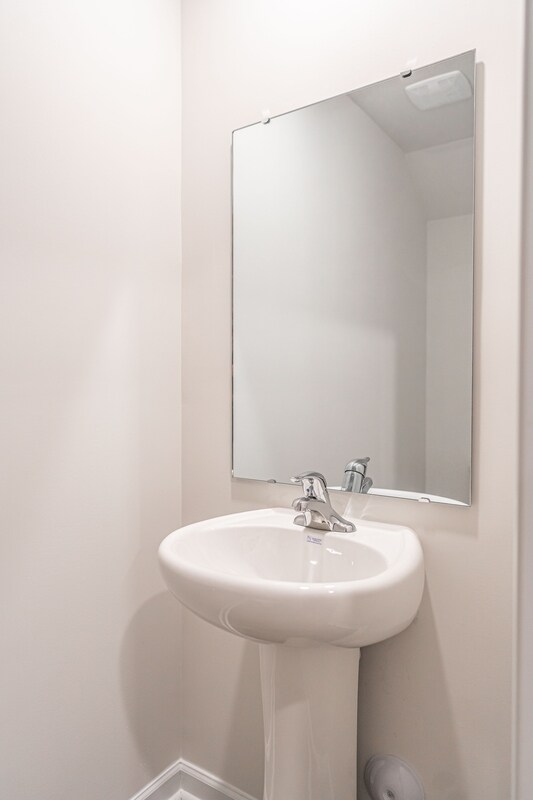 Building Photo - 205 1st St