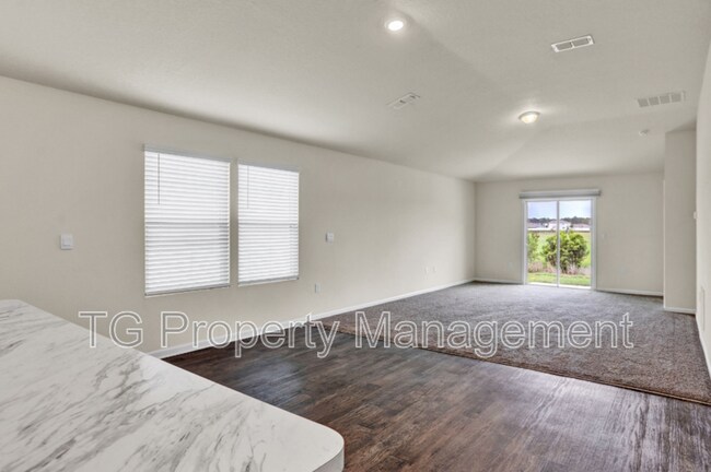 Building Photo - 339 Caminha Rd
