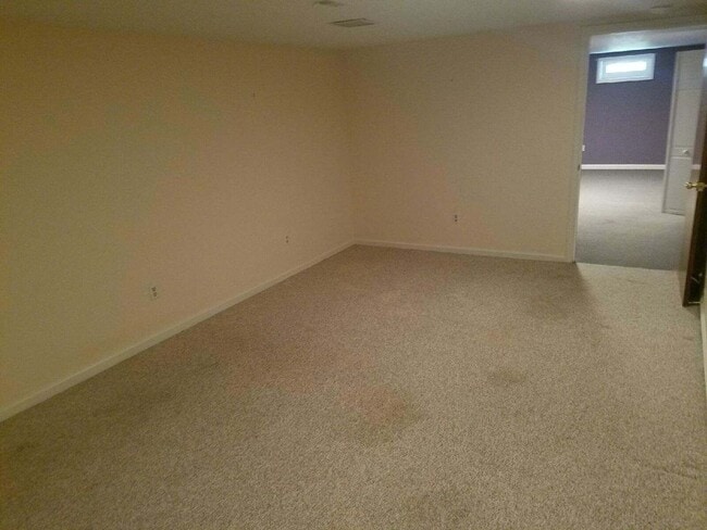 Building Photo - 3BR/1BA