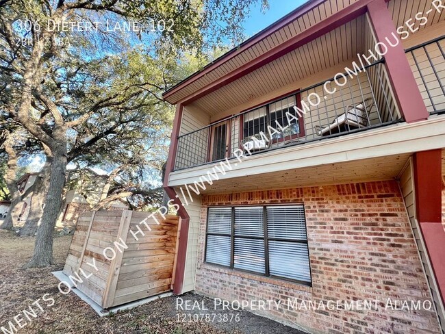 Building Photo - 306 Dietert Ln