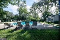 Building Photo - 207 Walnut Hill Rd