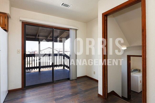 Building Photo - 15054 S Yava Rd