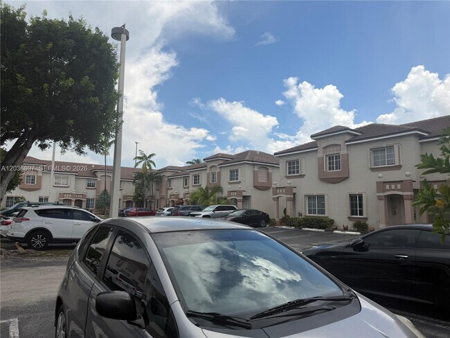 Building Photo - 8340 NW 10th St