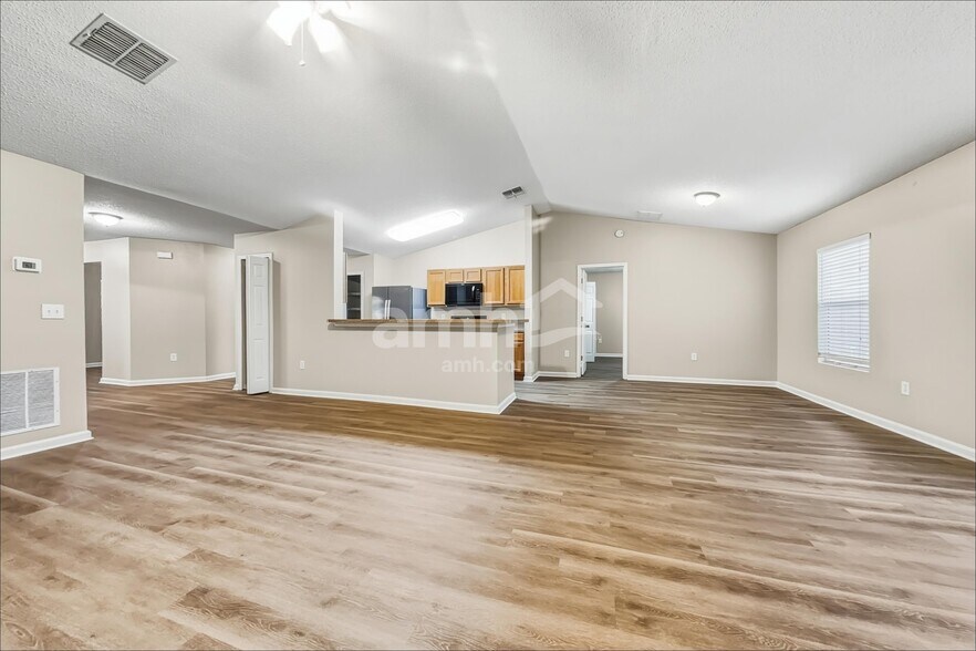 Building Photo - 2842 Taylor Hill Dr