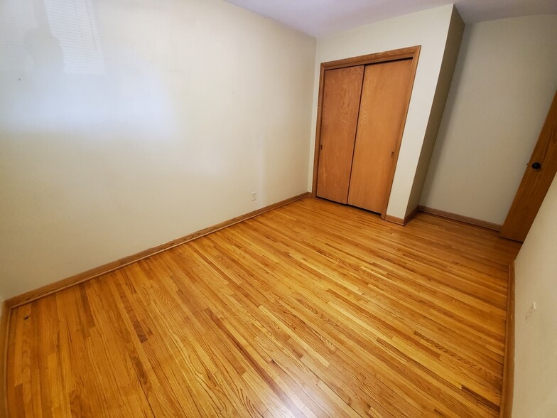 Bedroom 3 - 1913 3rd Ave NE