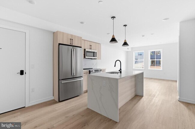 Building Photo - 209 New St