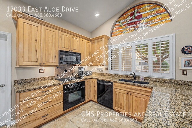 Building Photo - 17033 Aloe Dr
