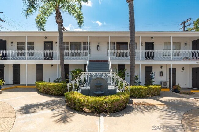 Building Photo - 5064 Marlborough Dr